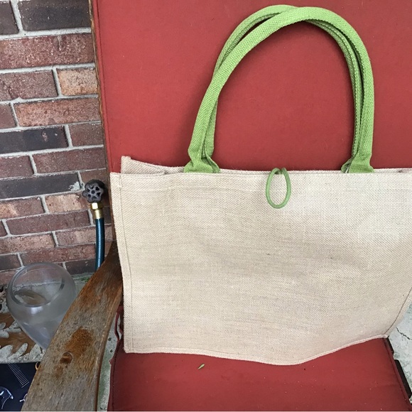 New Beautiful “Hello Weekend” Tote Bag - Picture 3 of 4